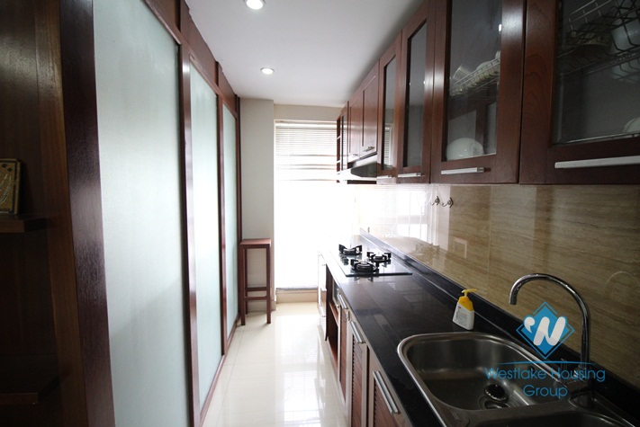 Good priced 2 bedrooms apartment for rent in Tay Ho area, Hanoi. 